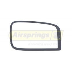 MERCEDES RH HEADLAMP TRIM