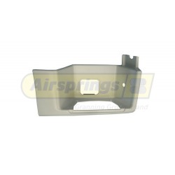 MAN TGA TGX STEP HOUSING RH  (GREY PRIMER)