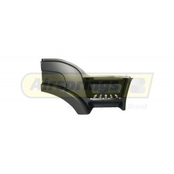 IVECO RH UPPER - WING / STEP - AS CAB (HO HOLE FOR HANDLE)