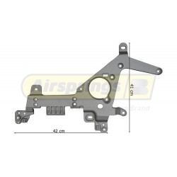 MERCEDES RH STEP BRACKET