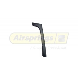 MERCEDES RH WINDSCREEN PILLAR TRIM